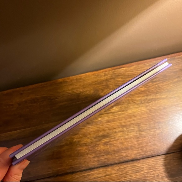 Disney Lady & The Tramp Hardcover Large Book - Picture 14 of 15